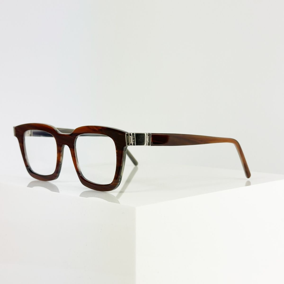 DA VYNCY 2-in-1 Havana Terra