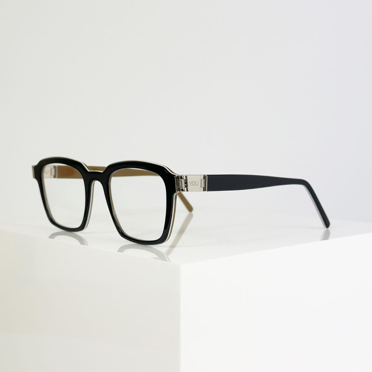 FYRE 2-in-1 Black Peanut