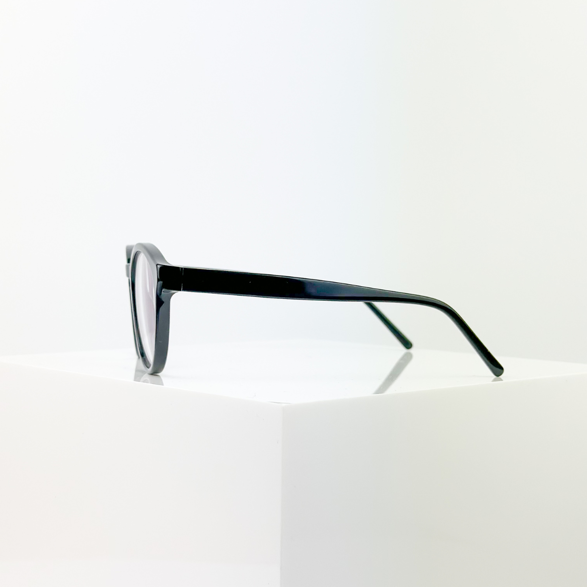 GAYA Classic Glossy Black